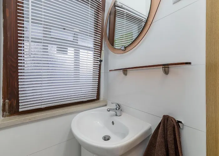 2 Bedroom In